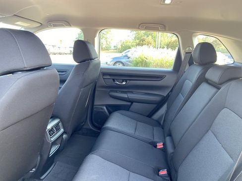 Used 2024 Honda CR-V LX image 19