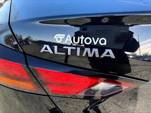 Used 2023 Nissan Altima 2.5 SR image 32