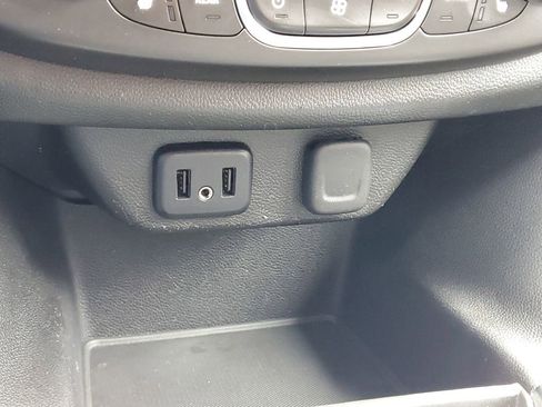 Used 2018 Chevrolet Traverse LT w/ LPO, Floor Liner Package image 5