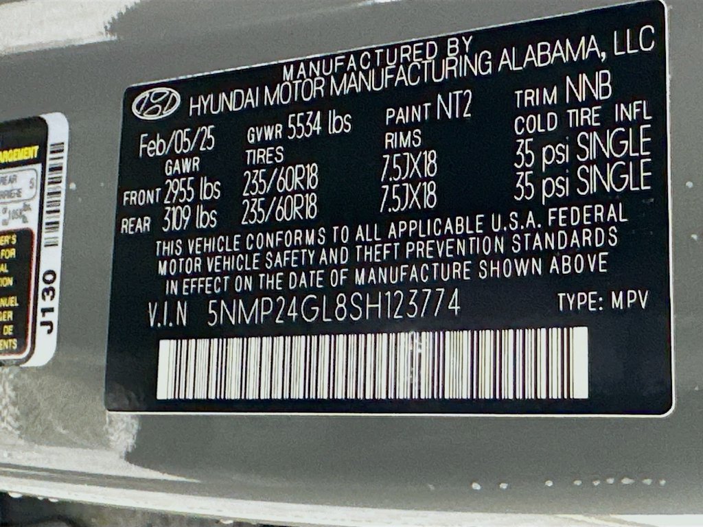 Certified 2025 Hyundai Santa Fe SEL FWD image 19
