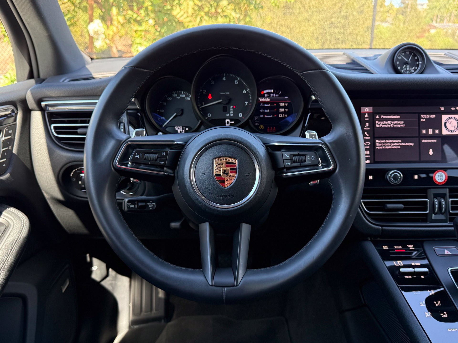 Used 2026 Porsche Macan AWD/4WD image 16