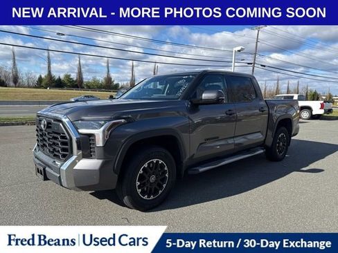 Used 2022 Toyota Tundra SR5 image 9