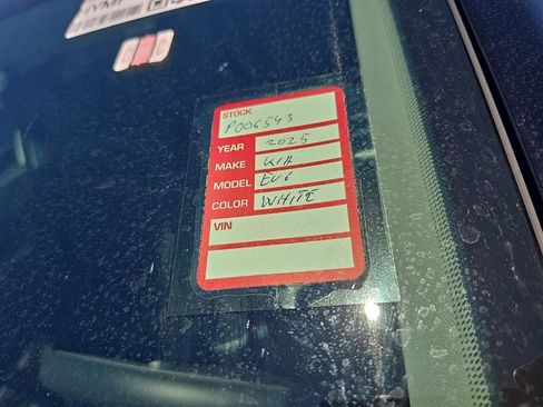 Certified 2025 Kia EV6 Wind RWD image 5