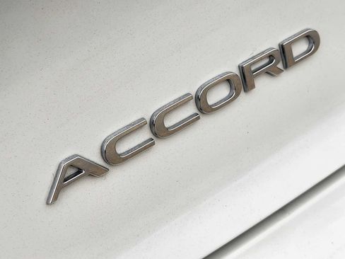 Used 2023 Honda Accord LX image 11