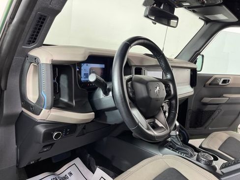 Used 2023 Ford Bronco Wildtrak AWD/4WD image 21
