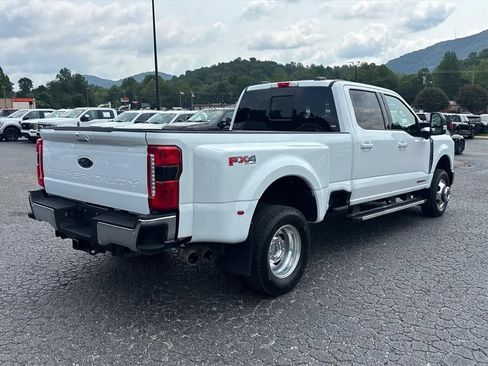 Used 2025 Ford F350 Lariat AWD/4WD image 8