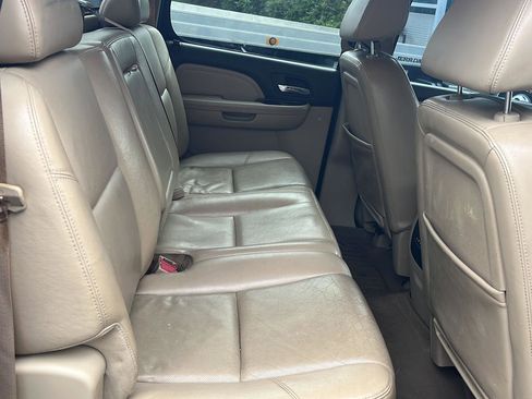 Used 2009 GMC Sierra 1500 Denali AWD/4WD image 24
