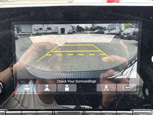 Used 2023 Honda Odyssey Elite image 23