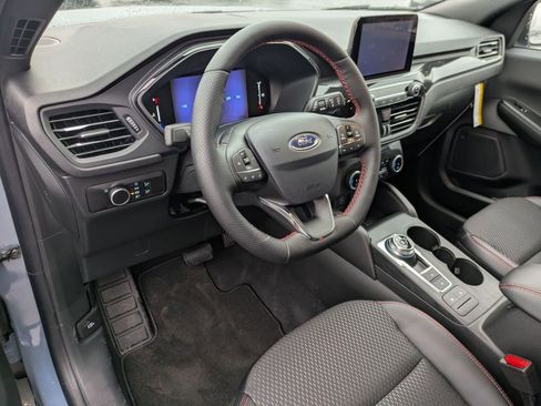 New 2026 Ford Escape ST-Line w/ Cold Weather Package image 18