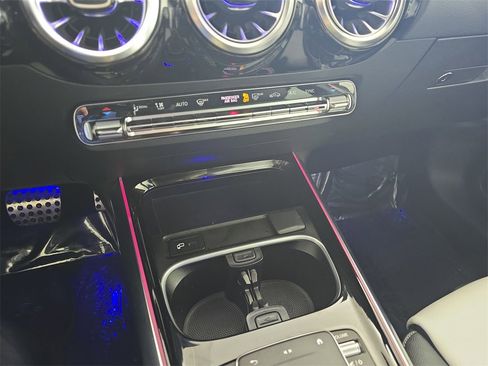 Used 2023 Mercedes-Benz GLA 45 AMG 4MATIC image 27