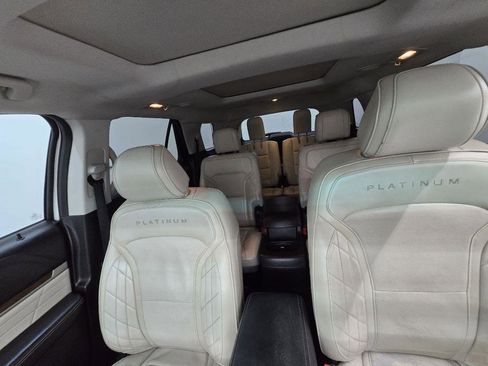 Used 2016 Ford Explorer Platinum AWD/4WD image 12