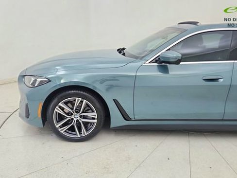 Used 2026 BMW 430i w/ Premium Package RWD image 9