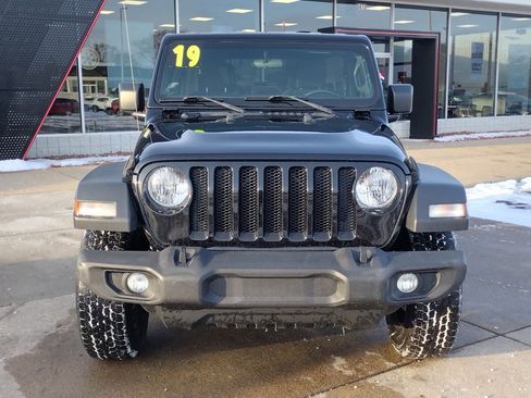 Used 2019 Jeep Wrangler Unlimited Sport S image 13