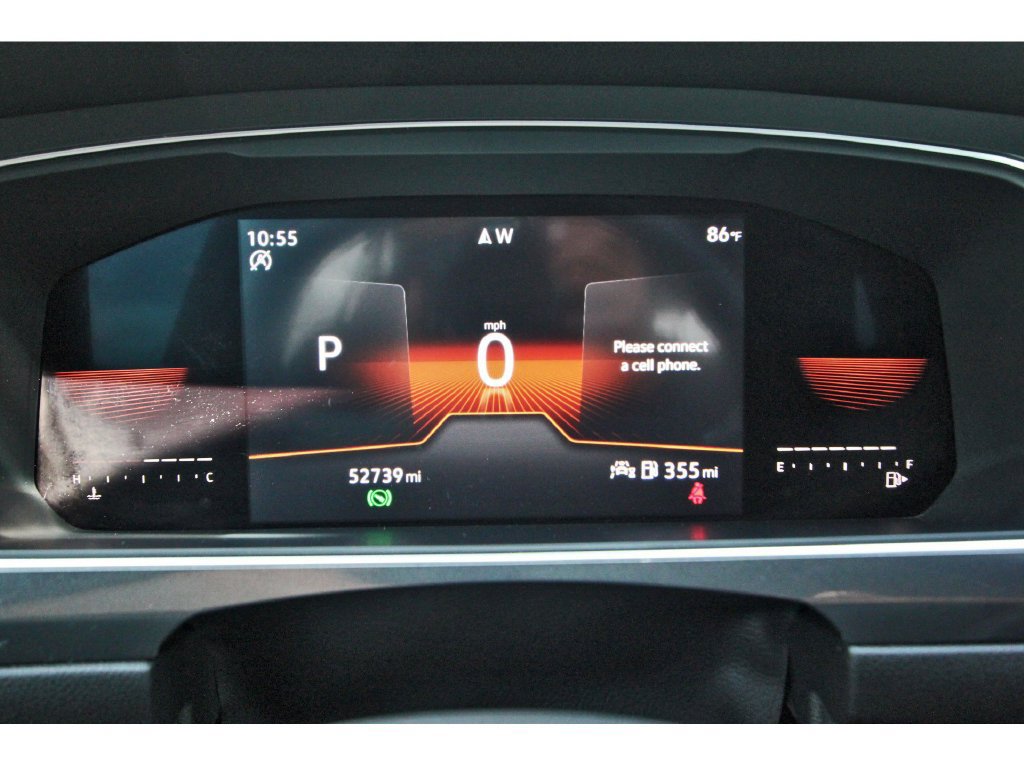 Used 2023 Volkswagen Tiguan SE R-Line FWD image 16