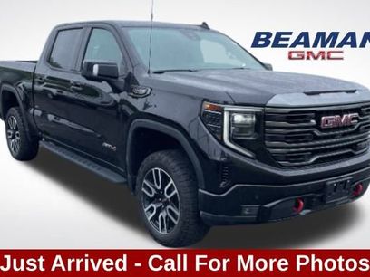 Used 2023 GMC Sierra 1500 AT4 w/ AT4 Premium Package