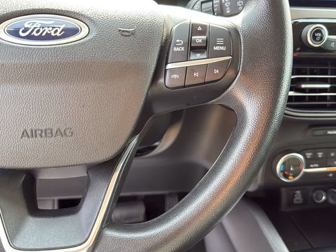 Used 2025 Ford Escape Active FWD image 15