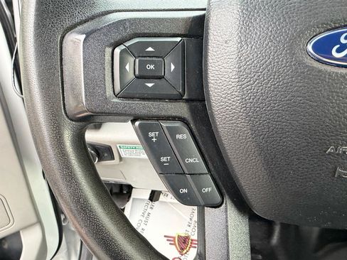 Used 2019 Ford F550 4x4 Regular Cab Super Duty image 19