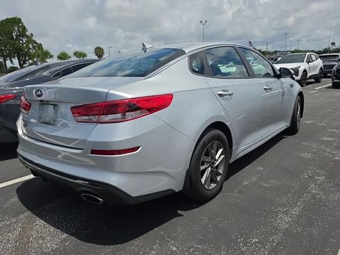 Used 2020 Kia Optima LX FWD image 15
