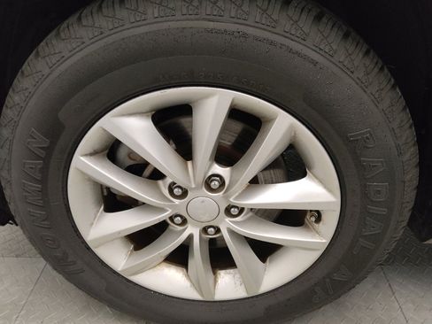 Used 2017 Kia Sorento LX image 31