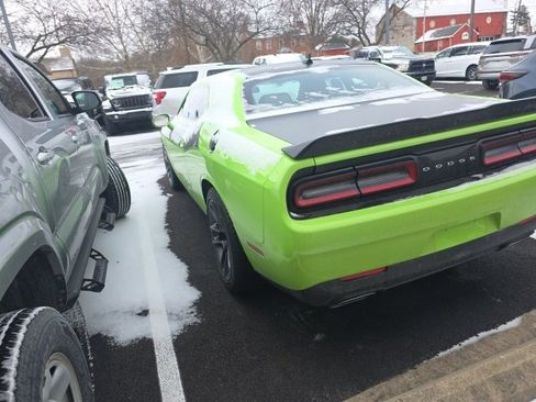 Used 2023 Dodge Challenger R/T w/ T/A Package image 12