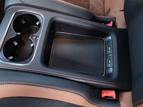 Used 2019 Mercedes-Benz AMG GT 53 image 18