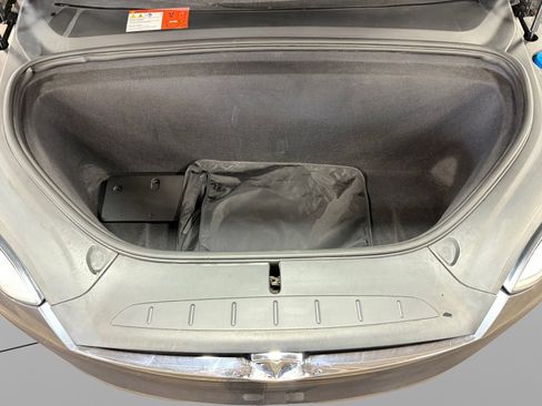 Used 2016 Tesla Model X 75D AWD/4WD image 27
