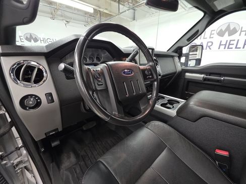Used 2016 Ford F250 Lariat w/ Chrome Package AWD/4WD image 21
