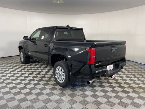 New 2026 Toyota Tacoma SR5 AWD/4WD image 11
