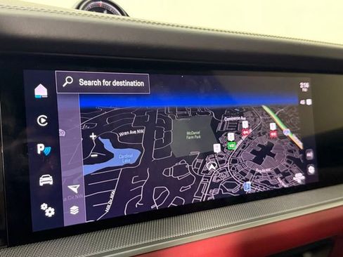 Used 2025 Porsche Cayenne S image 18