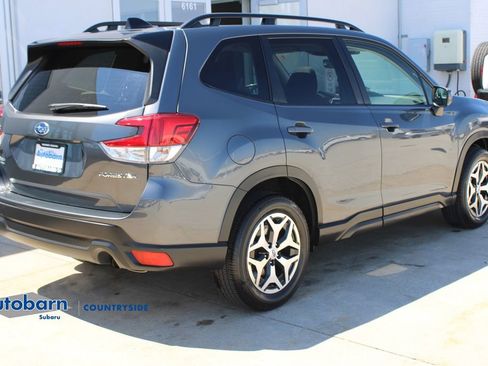 Certified 2024 Subaru Forester Premium AWD/4WD image 6