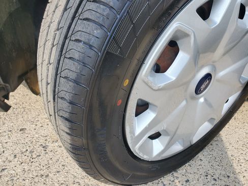 Used 2018 Ford Transit Connect XL image 48