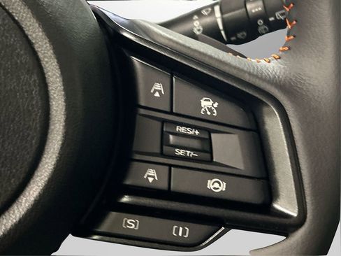 New 2025 Subaru Crosstrek 2.5i Limited w/ Crosstrek Mirror Package image 33