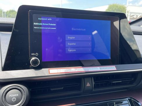 New 2026 Toyota Prius Plug-In Hybrid FWD image 33