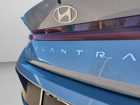 New 2026 Hyundai Elantra Limited image 8