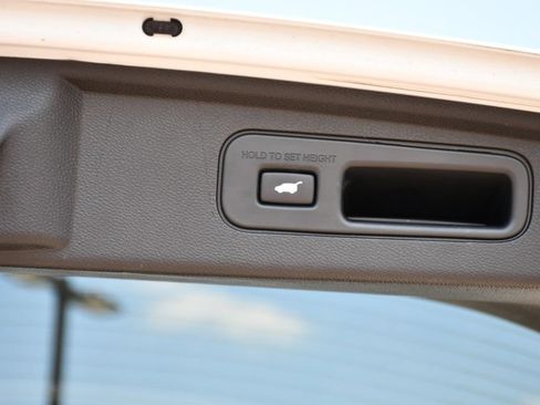 Used 2021 Honda Odyssey Touring image 43