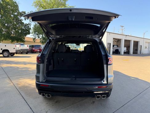 New 2026 GMC Acadia AT4 w/ Luxury Package AWD/4WD image 36