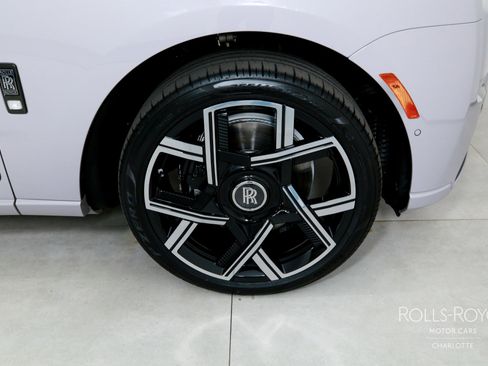 Used 2026 Rolls-Royce Cullinan Black Badge image 40