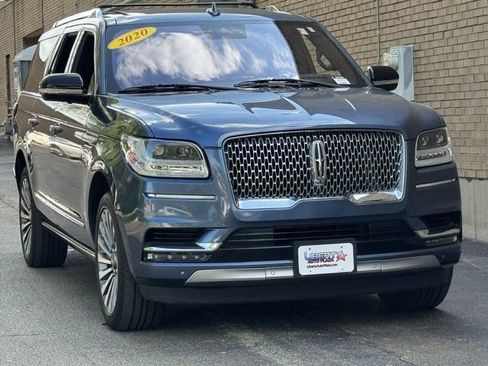 Used 2020 Lincoln Navigator L Reserve w/ Luxury Package AWD/4WD image 47