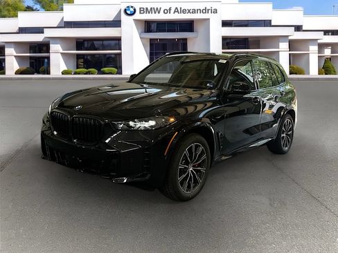 New 2026 BMW X5 xDrive40i w/ M Sport Package AWD/4WD image 1