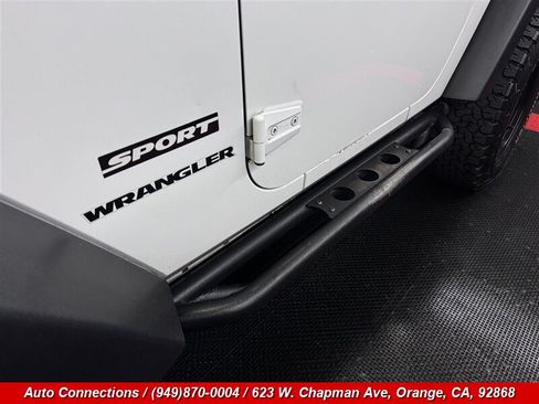 Used 2014 Jeep Wrangler Sport AWD/4WD image 20