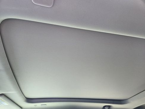 Used 2022 Toyota Tundra Limited image 17