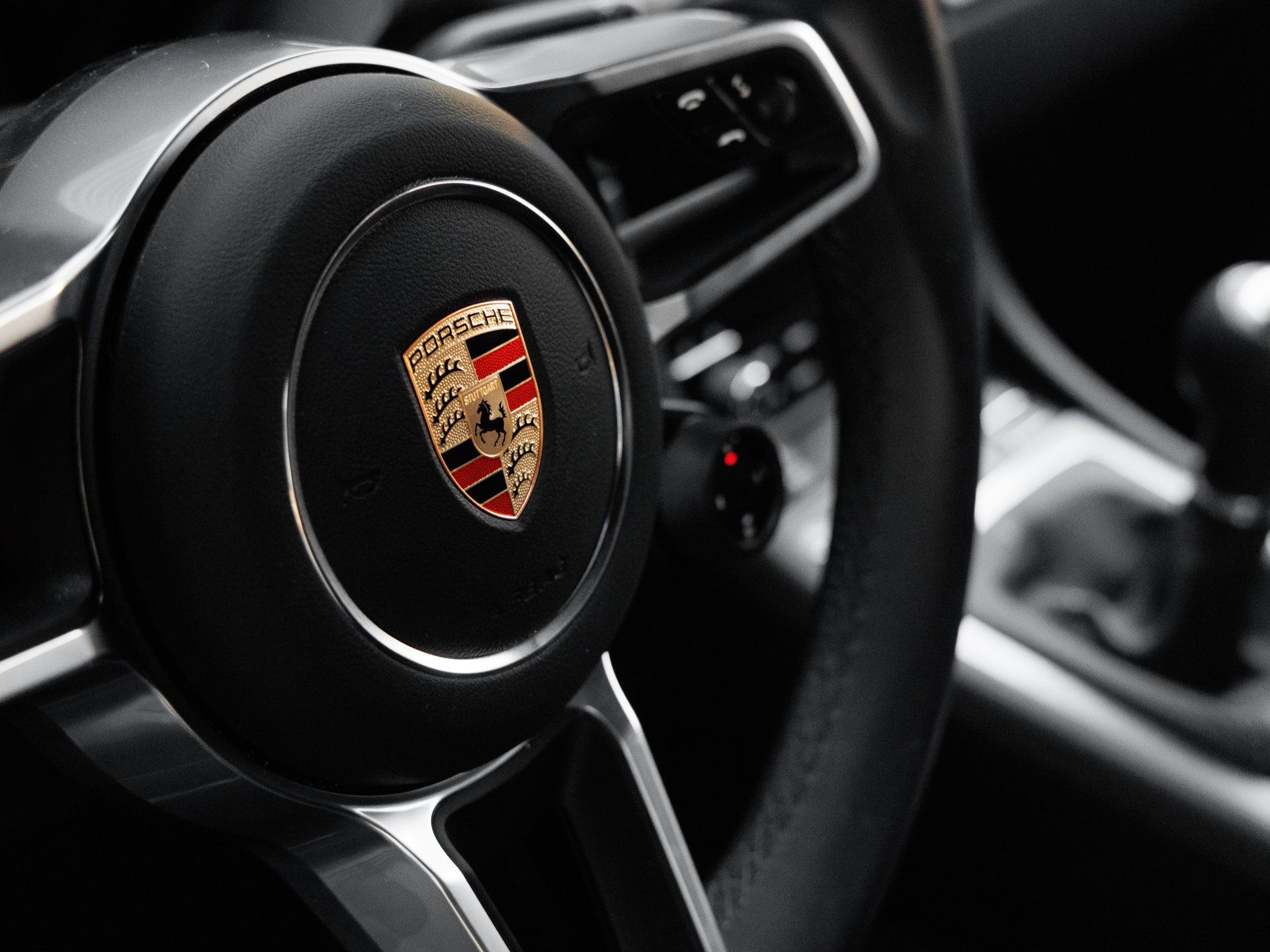 Certified 2025 Porsche 718 Cayman RWD image 20