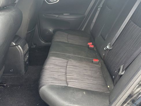 Used 2019 Nissan Sentra SV image 9