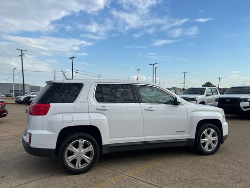 Used 2017 GMC Terrain SLE FWD image 24