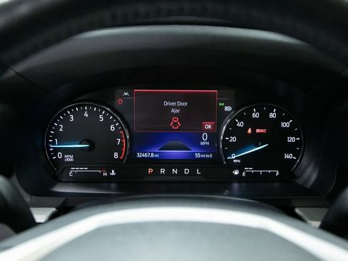 Used 2023 Ford Explorer XLT image 20
