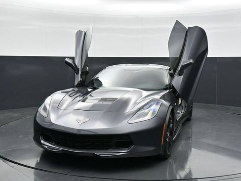 Used 2014 Chevrolet Corvette Stingray Coupe RWD image 42