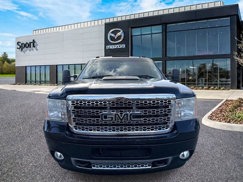 Used 2014 GMC Sierra 3500 Denali image 8