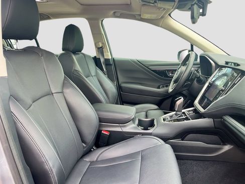 Used 2025 Subaru Legacy Limited AWD/4WD image 30