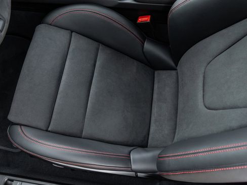 Certified 2026 Porsche 911 GT3 image 40