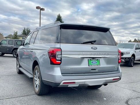 Used 2024 Ford Expedition Max Limited AWD/4WD image 3